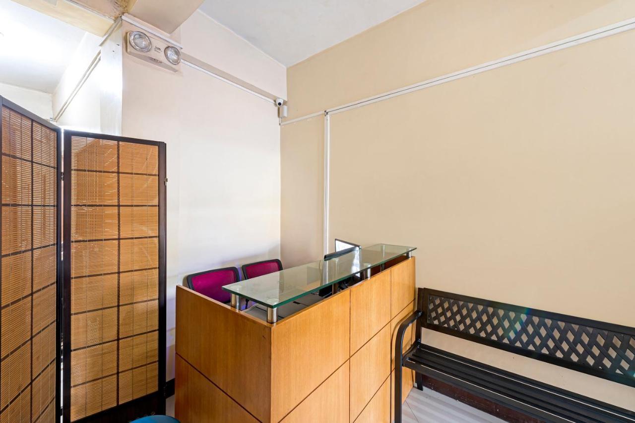 Reddoorz At V-Cat Apartelle Sampaloc Manila Exterior photo